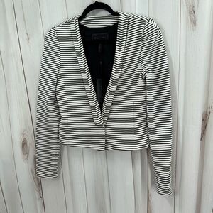 BCBG Women’s Small Black White Striped Hendrix Blazer New